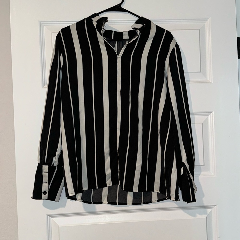 Business casual blouse